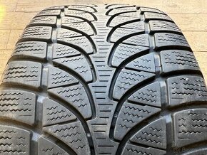 235/45R18 98V Bridgestone Blizzak LM-32