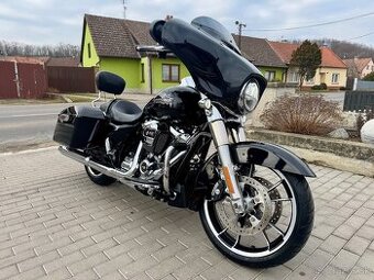 Street Glide  2023