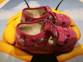 Papučky sandálky froddo 26 dievča nové