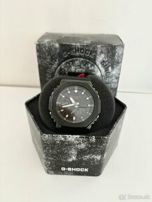 Casio G-SHOCK GM-2100CB-1AER