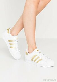 NOVE tenisky SVIETIACE ADIDAS