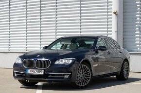 BMW Rad 7 740i