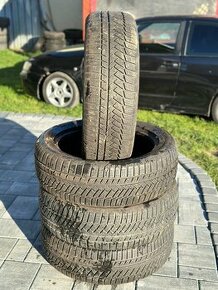 Predam 225/55 R19 zimne pneumatiky