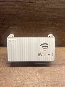 WIFI ROUTER DRZIAK NA STENU