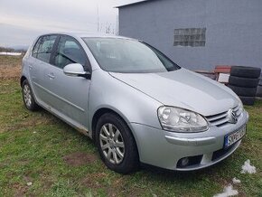 Volkswagen golf 5 1.4 16v