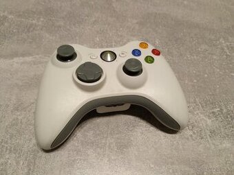 Ovládač k Xbox360 - 1