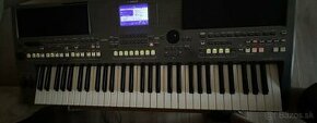 Predám klávesy yamaha psr s670