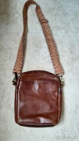 Mala crossbody kabelka kozena Vera Pelle - 1