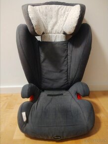 Autosedačka Römer Kidfix Isofix 15-36 kg - 1