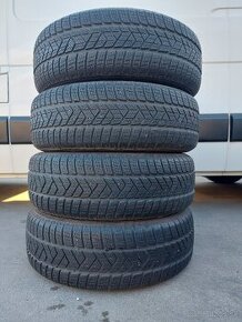 Zimné pneumatiky 215/65R17 Pirelli Scorpion