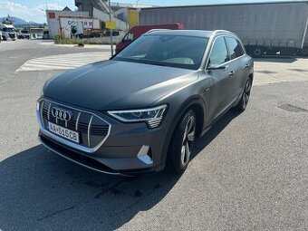 Audi E-tron 300kw