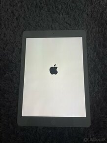 Predám Apple IPad air 32GB - 1