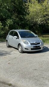 Toyota Yaris 1.3 VVT - 1