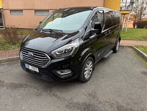 Ford Tourneo Custom Autm. Titanium kůže,navi,8míst. CZ