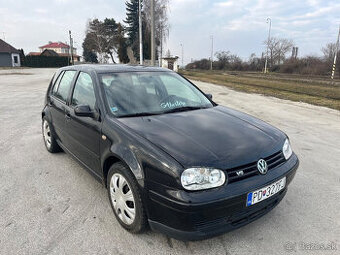 Volkswagen Golf 4 2.3 V5 r.v 1998 - 1