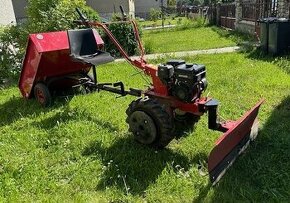 Malotraktor s vlečkou a príslušenstvom komplet - 1