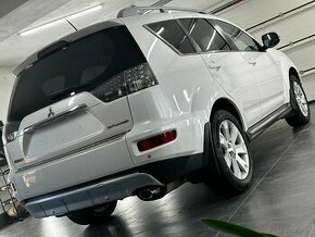 Na predaj MITSUBISHI Outlander 2,4 benzin - 1