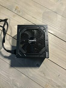 Gigabyte P750GM - 1