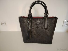 Kabelka LOUIS VUITTON