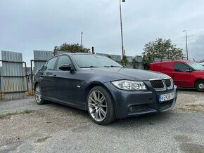 BMW E90 330xi 2007 200kw - 1