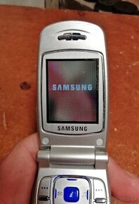 Funkční Samsung S500 z roku 2002