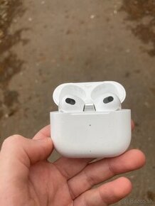 Apple Airpods 3 generacie