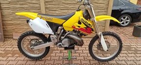 Suzuki RM 250