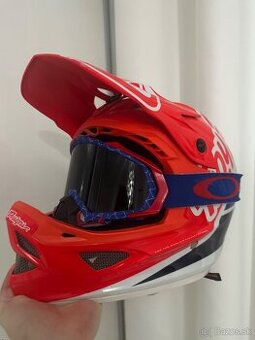 Troy Lee Designs D3 prilba+okuliare - 1