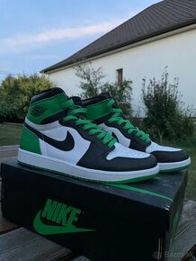 Nike Air Jordan 1 High OG Lucky Green - 1