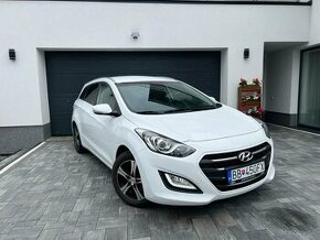 Hyundai i30, 2015, 94000 km, 88 kW