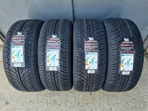 Celoročné 235/45R17