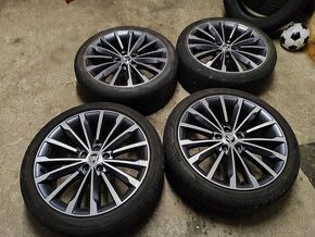 Predám kolesá Škoda Trinity 5x112 R19 235/40