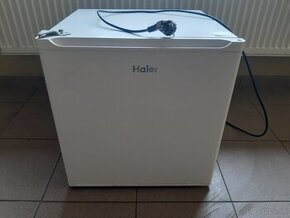 Malá chladnička HAIER 50 litrov na internát