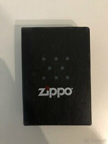 Predám nový zapaľovač Zippo