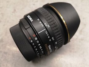 Sigma 15mm f/2,8 EX DG Fisheye pre Nikon