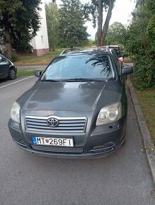 Toyota Avensis 2.2 110kw