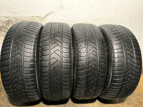 225/55 R17 Zimné pneumatiky Pirelli Sottozero Winter 4 kusy