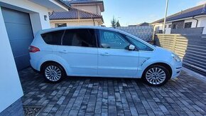 Ford S max