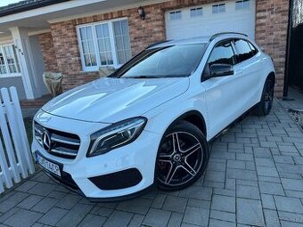 Mercedes-Benz GLA 220d A/T 4-Matic AMG Line