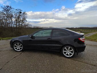 Mercedes Benz Sport Coupe 200