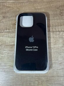 Apple iPhone 13 Pro silikónový kryt - Čierna farba - 1