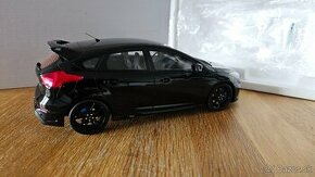 Ford Focus RS mk3 OttOmobile 1:18 Packeta zdarma