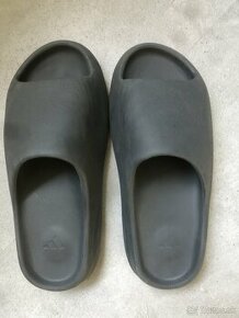 Yeezy slides