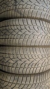 Predám 4ks jazdené zimné 235/45r19-99V Dunlop - 1