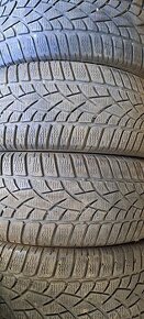 Predám 4ks jazdené zimné 235/45r19-99V Dunlop