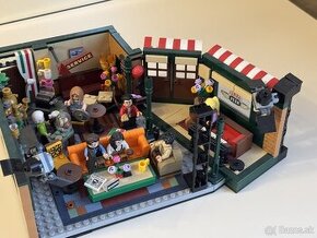 Lego Friends / Central Perk 21319