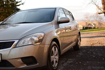 Kia ceed, rok 2010, 1,4benzín