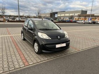 Peugeot 107 1.0i klima servo 5dveř naj. 141 tis.