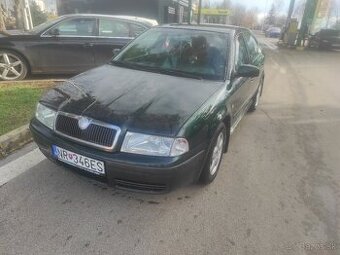 Škoda Octavia 2.0 benzín .