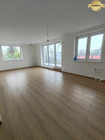 2 - izbový apartmán v blízkom centre Malaciek